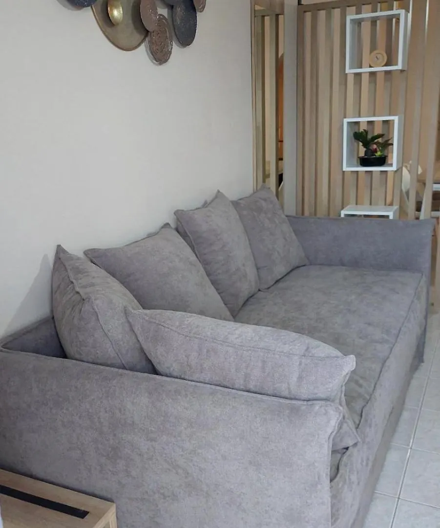 Vicky'S Apartment 아르고스톨리온